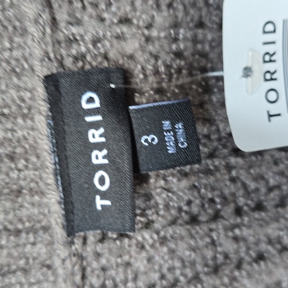 Torrid Chunky Pullover Tunic Sweater lightning bolt embellished 3x NEW NWT - Picture 10 of 13